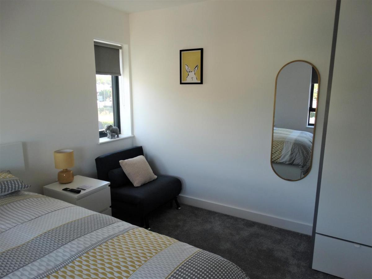 Old Station Apartment